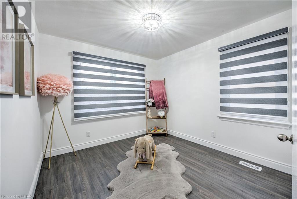 Listing 40359388 - Large Photo # 18