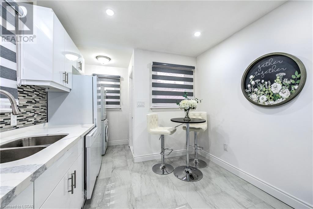 Listing 40359388 - Large Photo # 11