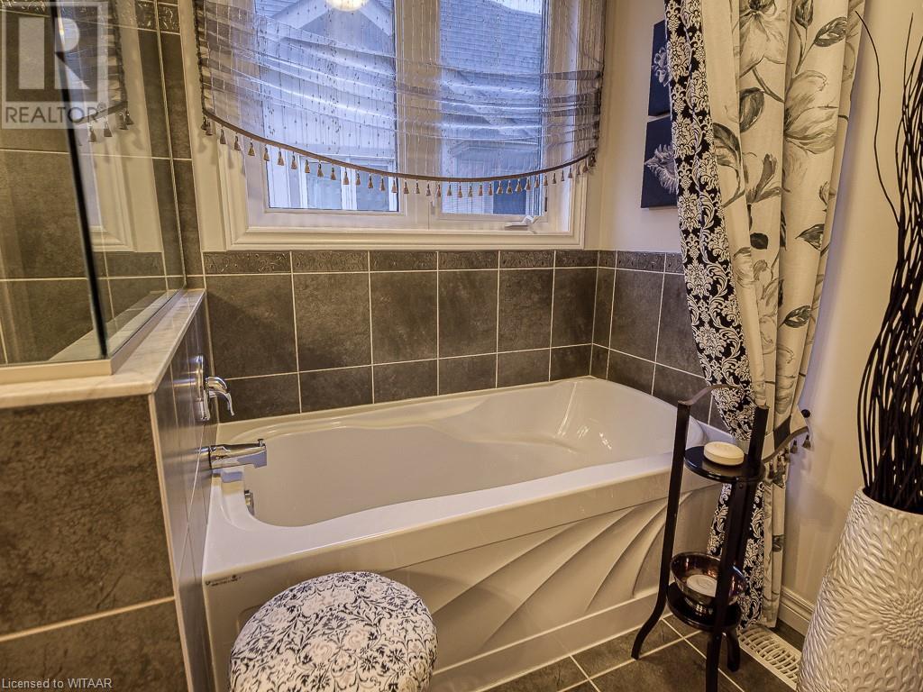 Listing 40359774 - Large Photo # 29