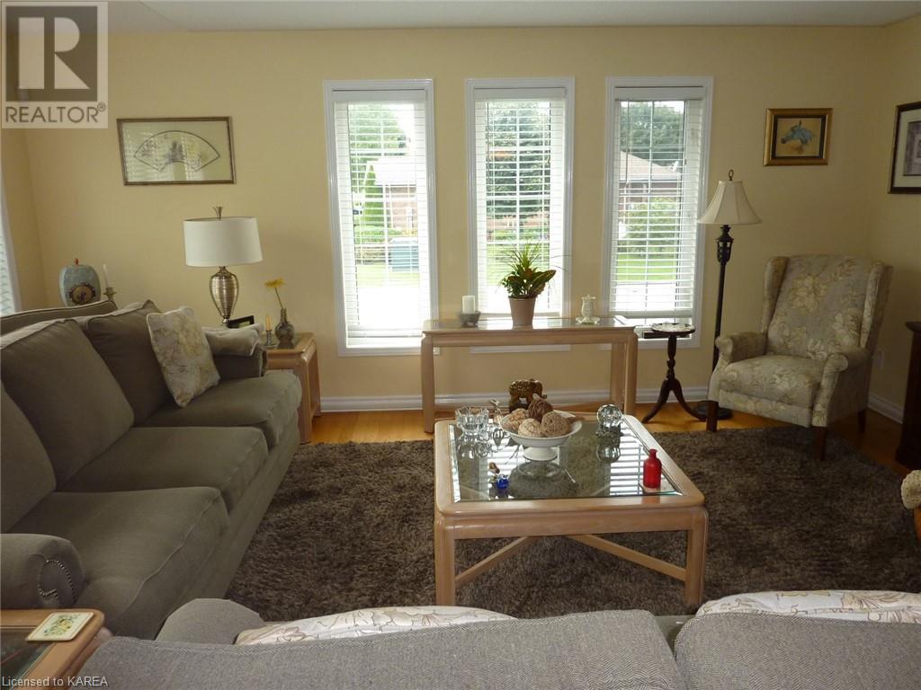 Listing 40359942 - Large Photo # 5