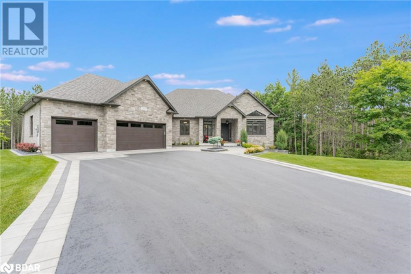 105 MENNILL Drive, Springwater