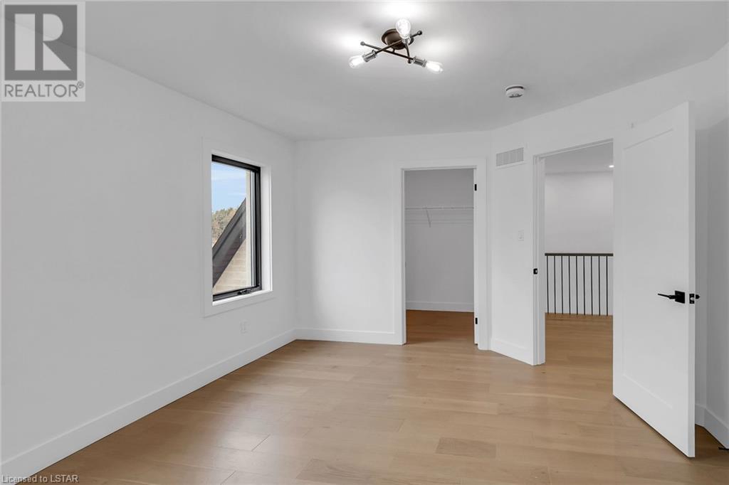 Listing 40360068 - Large Photo # 37