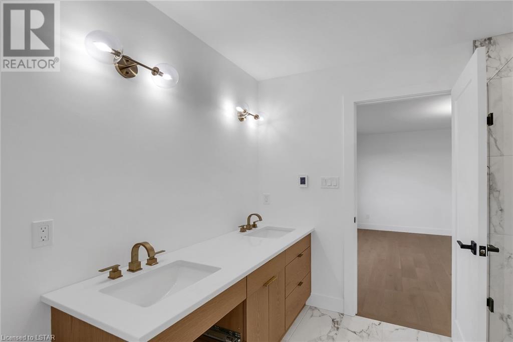 Listing 40360217 - Large Photo # 24