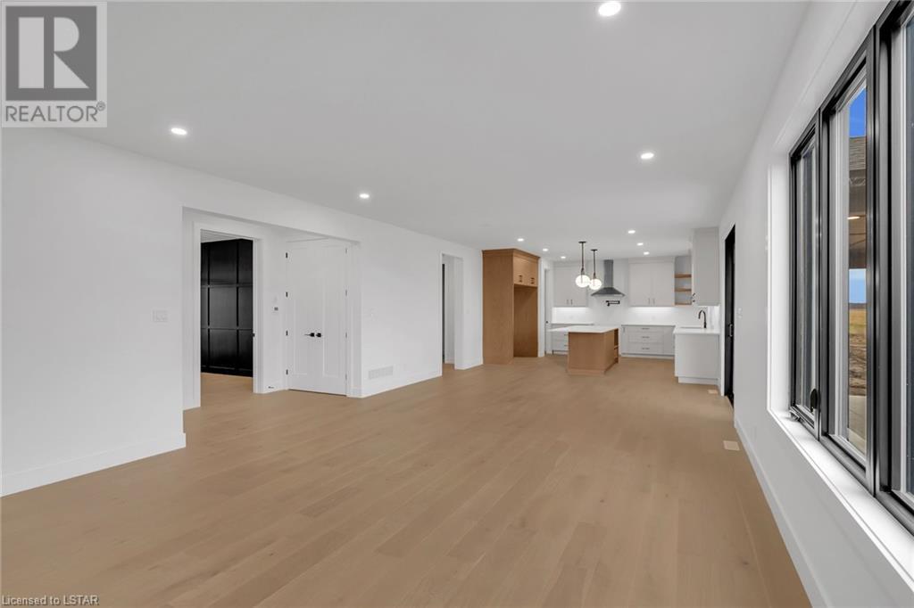 Listing 40360217 - Large Photo # 8