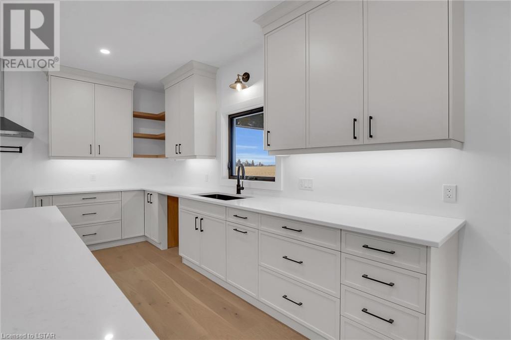 Listing 40360217 - Large Photo # 13