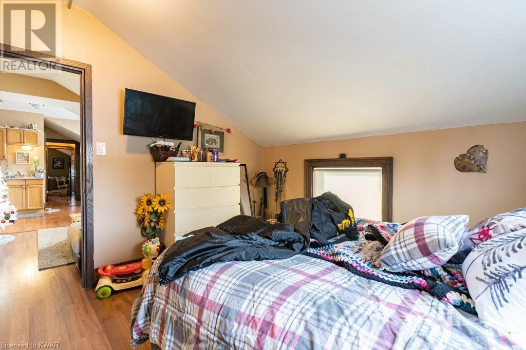 Listing 40360495 - Large Photo # 33