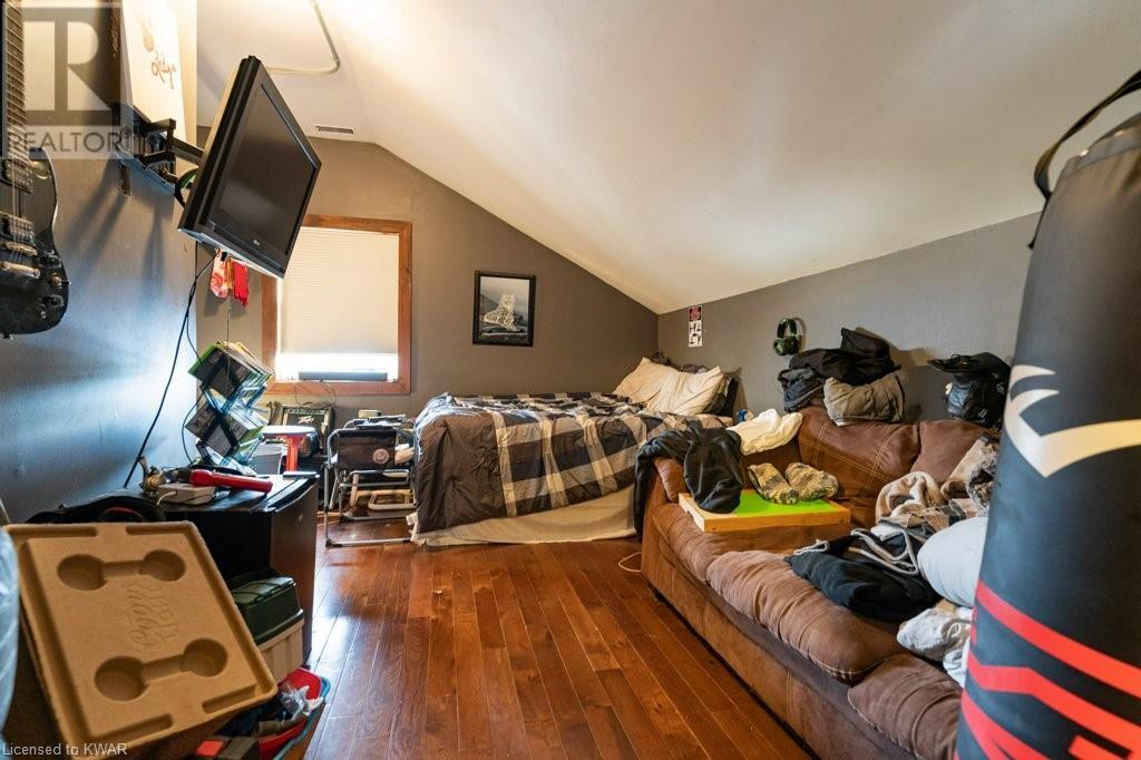Listing 40360496 - Large Photo # 37