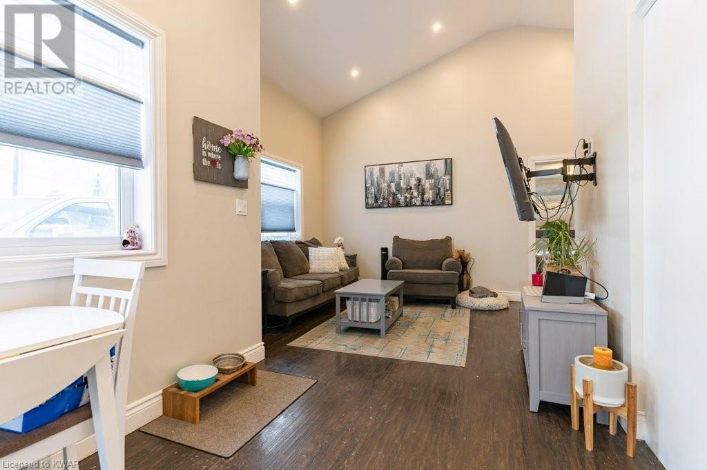 Listing 40360496 - Large Photo # 42
