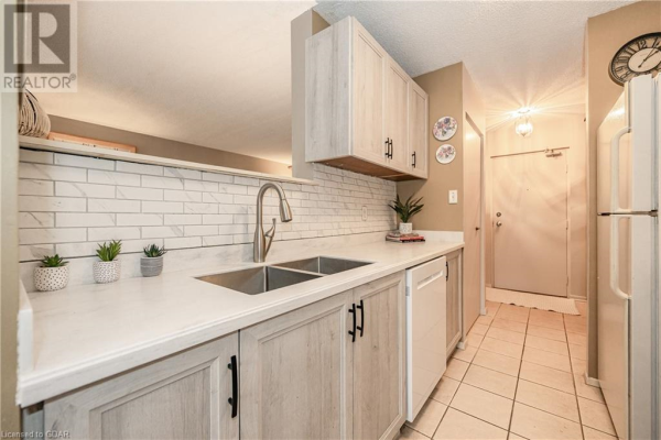 10 AJAX Street Unit# 208, Guelph
