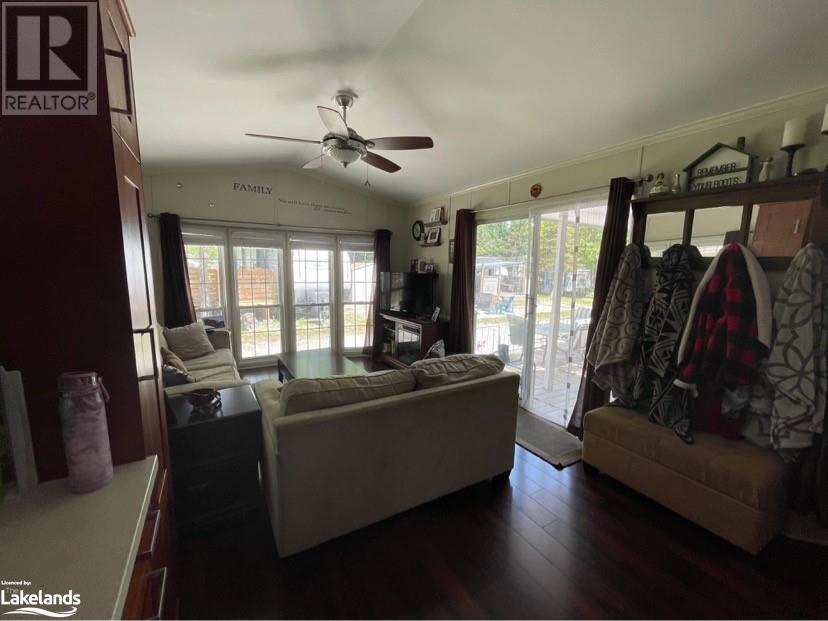 Listing 40360887 - Large Photo # 11