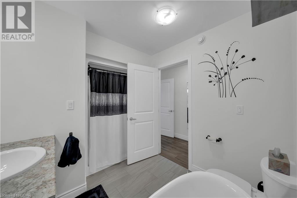 Listing 40360965 - Large Photo # 24
