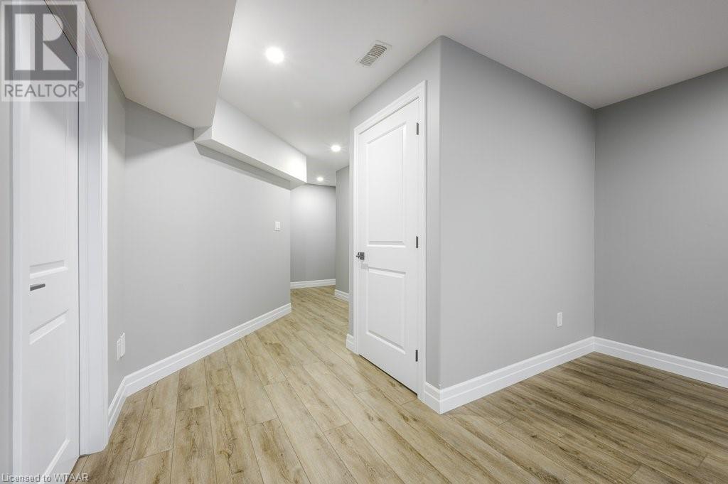Listing 40361154 - Large Photo # 37
