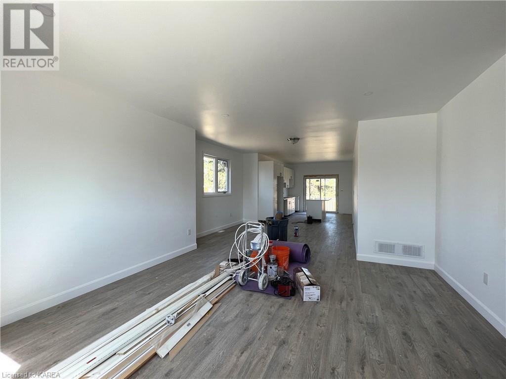 Listing 40361429 - Large Photo # 11