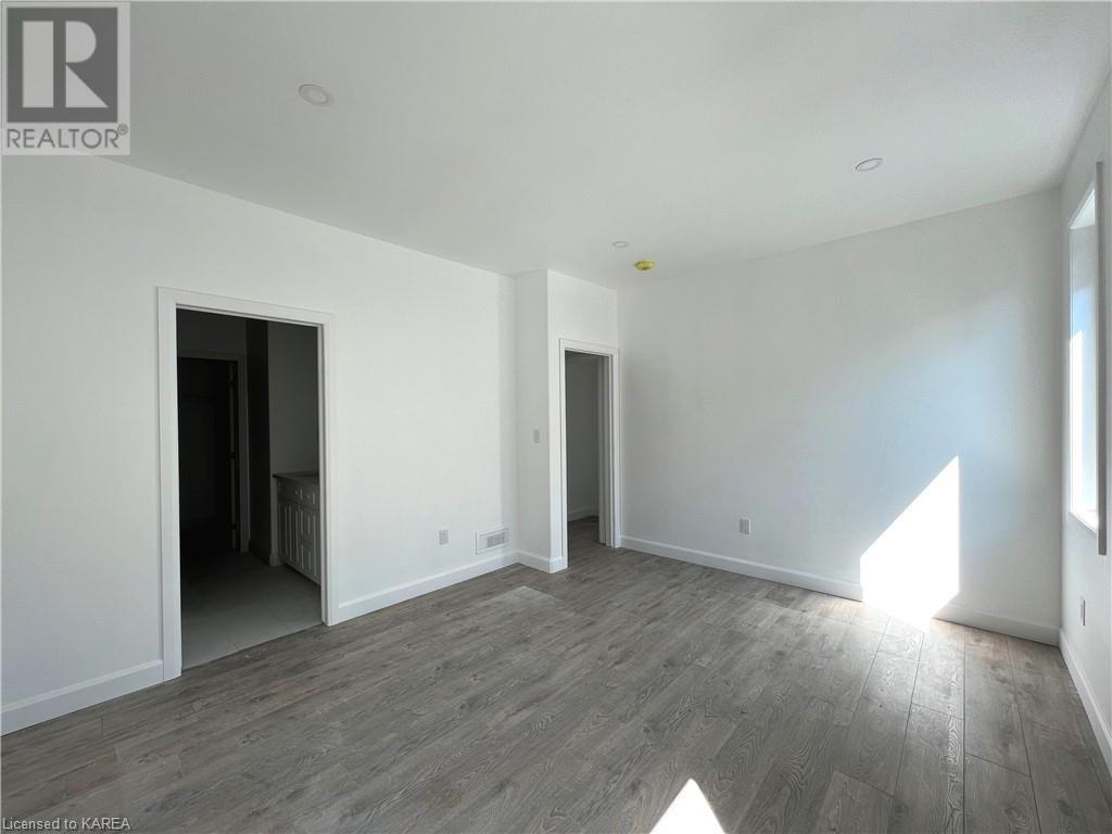 Listing 40361429 - Large Photo # 17