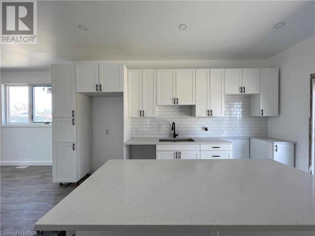 Listing 40361429 - Large Photo # 7