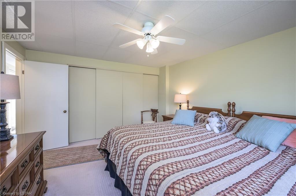 Listing 40361573 - Large Photo # 15