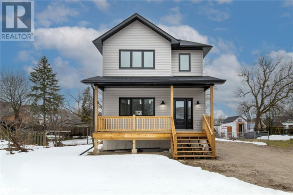 38 SHERIDAN Street, Penetanguishene