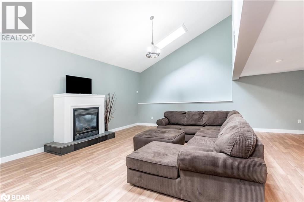 Listing 40362073 - Large Photo # 18