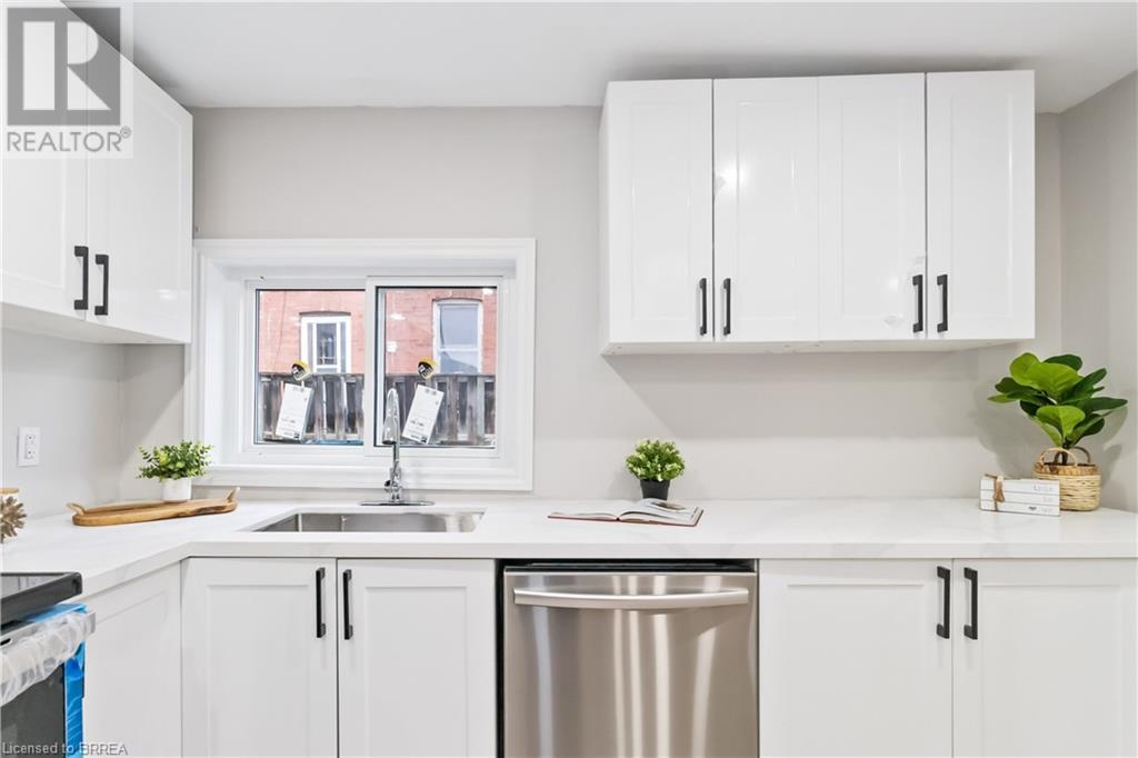 Listing 40362215 - Large Photo # 14