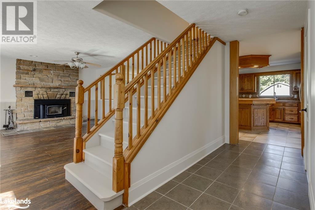 Listing 40362420 - Large Photo # 4