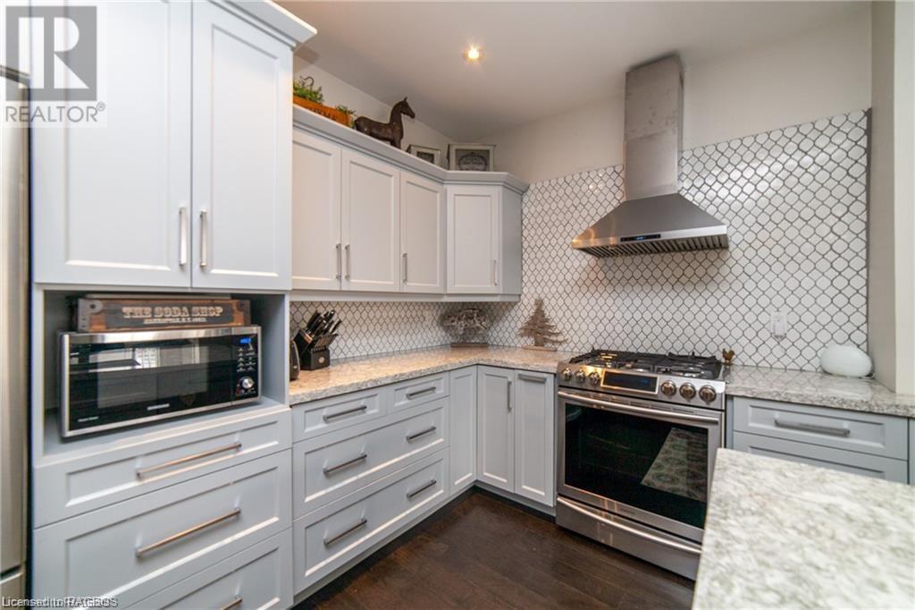 982 1ST Avenue W, Owen Sound