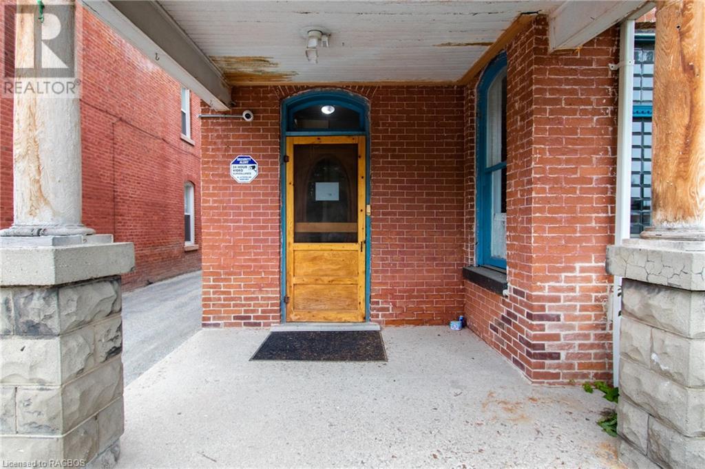 982 1ST Avenue W, Owen Sound
