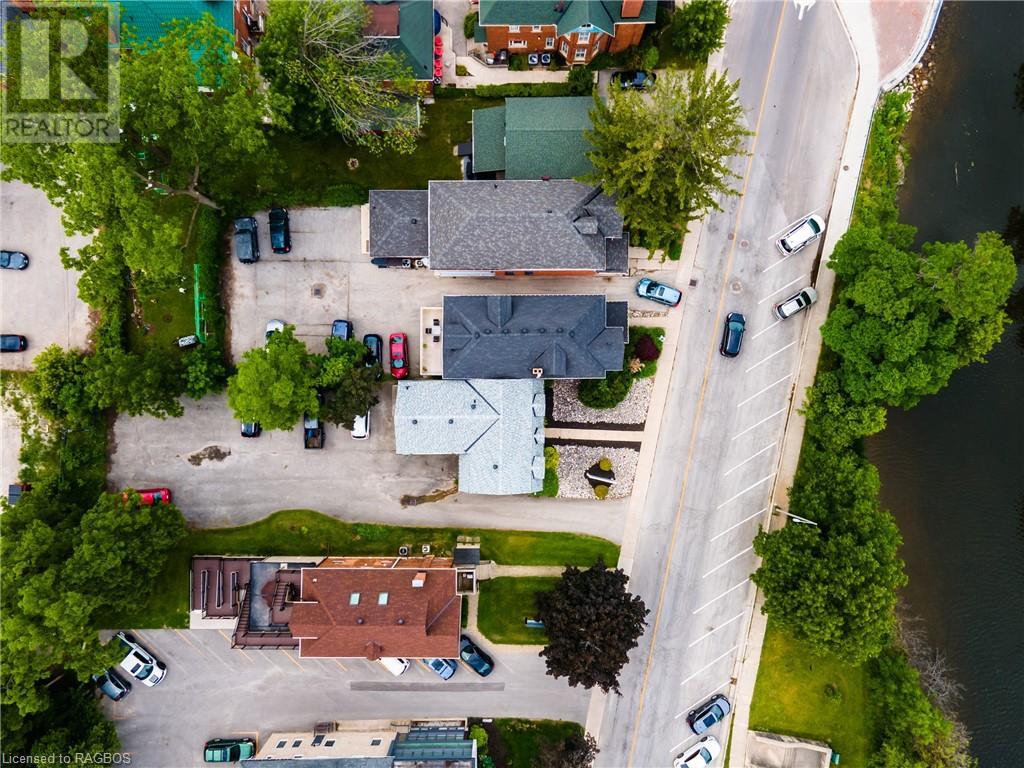 982 1ST Avenue W, Owen Sound