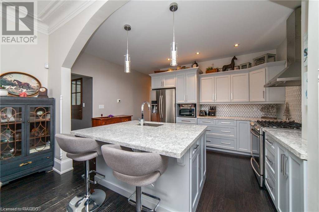 982 1ST Avenue W, Owen Sound