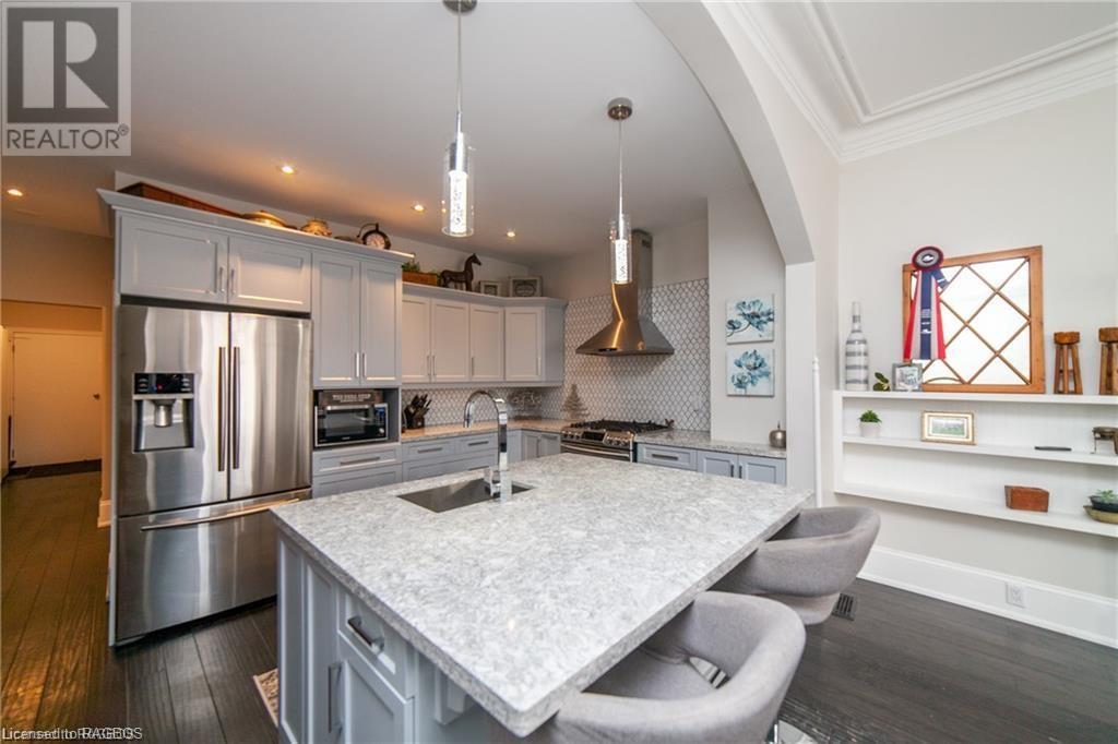 982 1ST Avenue W, Owen Sound