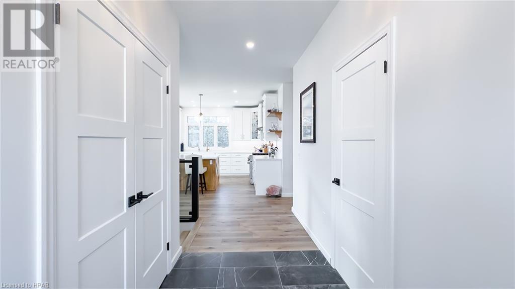 Listing 40363022 - Large Photo # 17