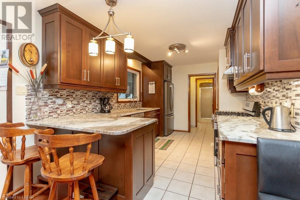 Listing 40363094 - Large Photo # 15