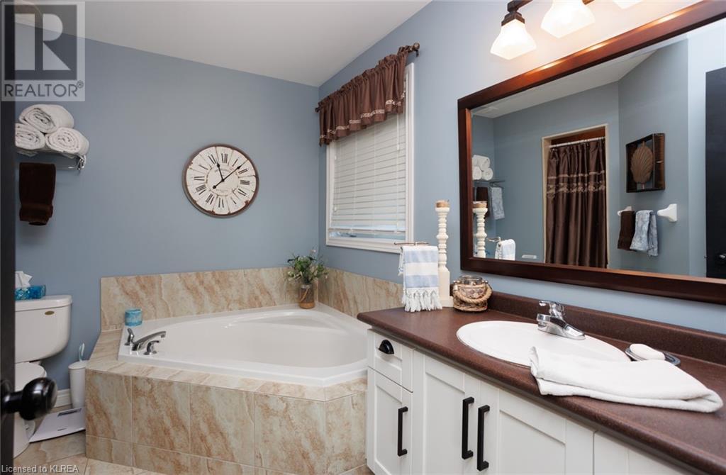 Listing 40363134 - Large Photo # 18