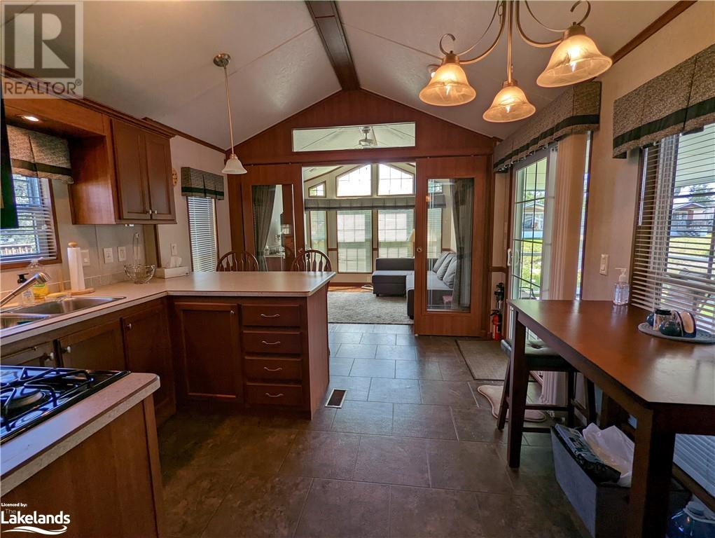 Listing 40363191 - Large Photo # 13