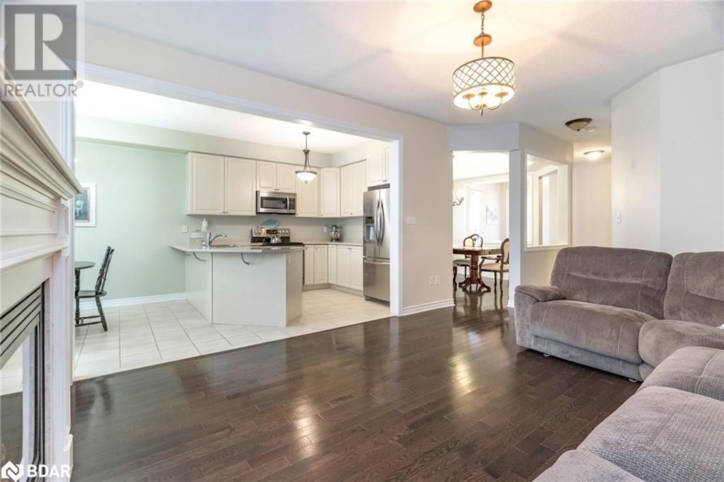 Listing 40363371 - Large Photo # 15
