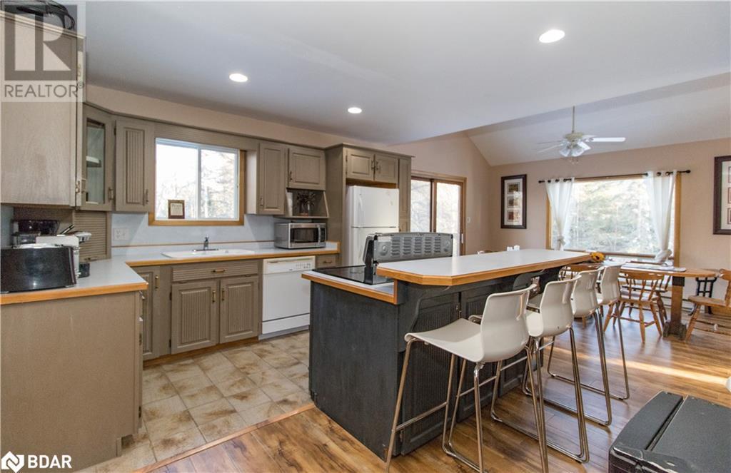 2159 PICKEREL/JACK LAKE Road, Burk's Falls