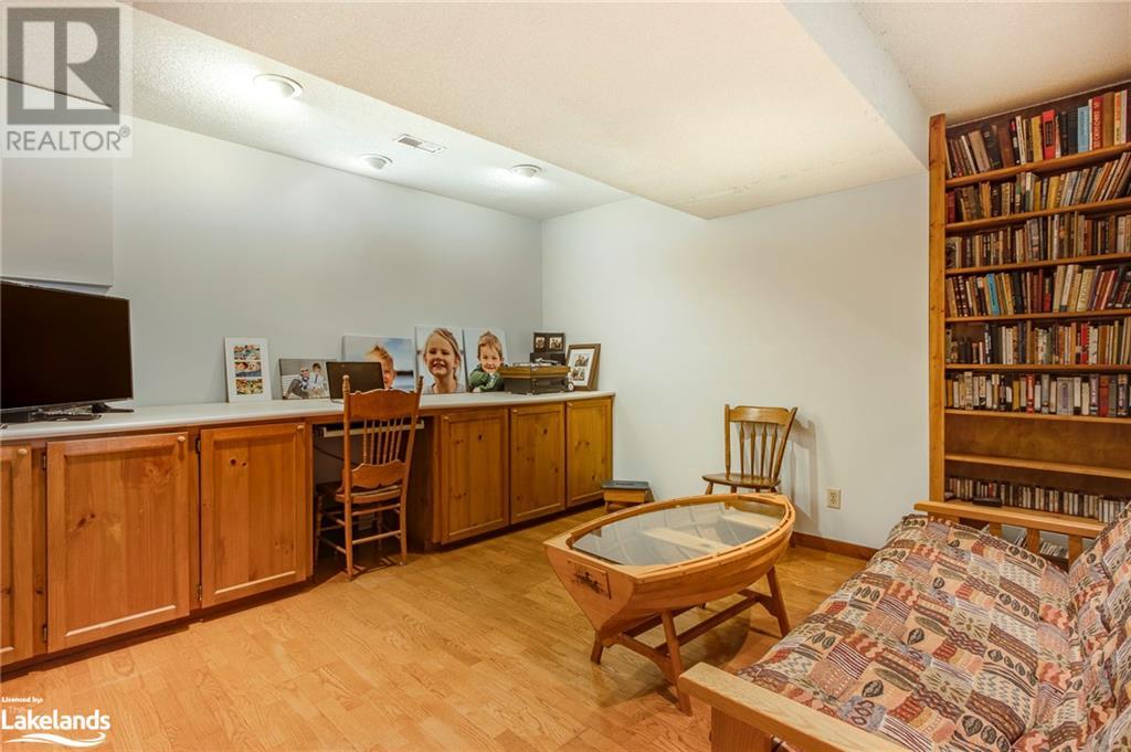 Listing 40363435 - Large Photo # 46