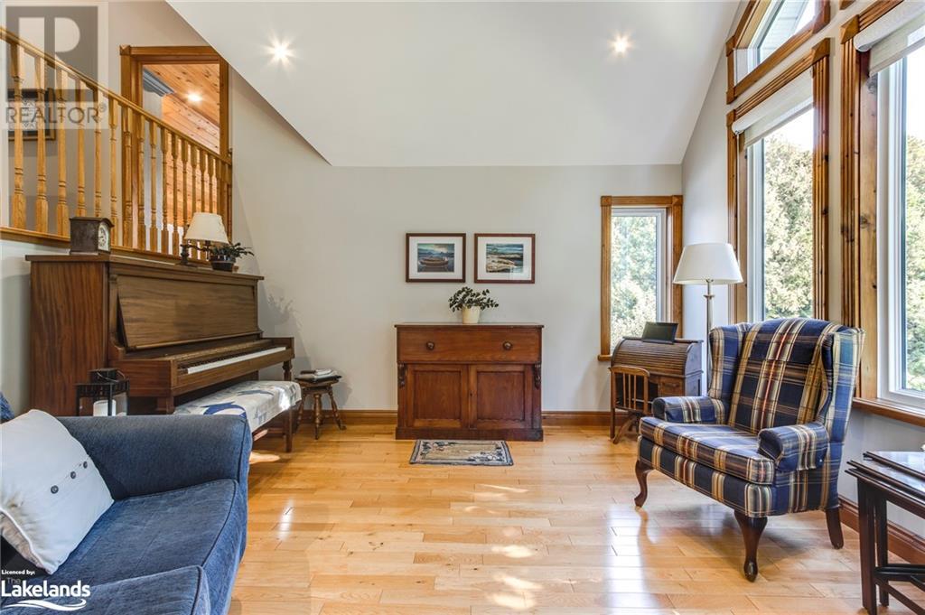 Listing 40363435 - Large Photo # 18