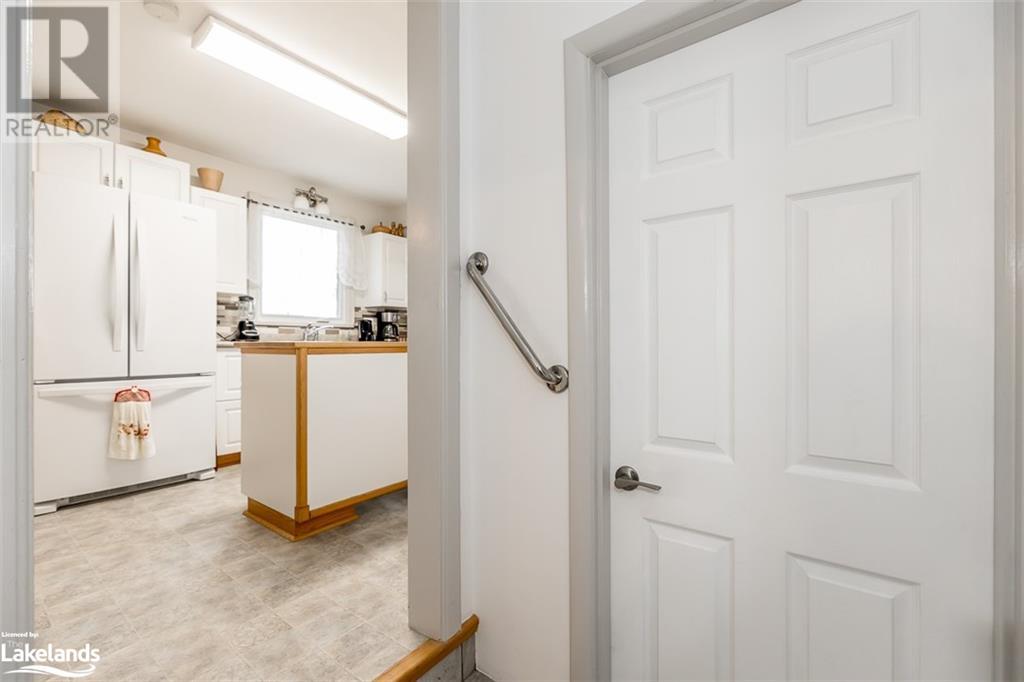 Listing 40363482 - Large Photo # 24