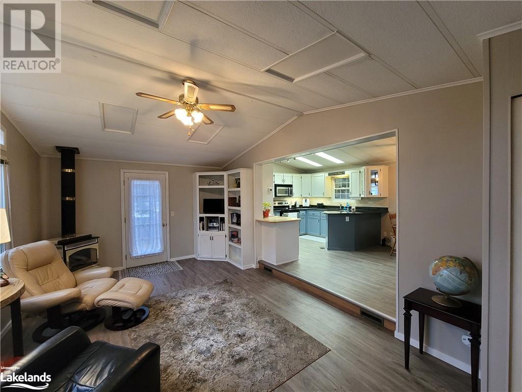 Listing 40363757 - Large Photo # 6