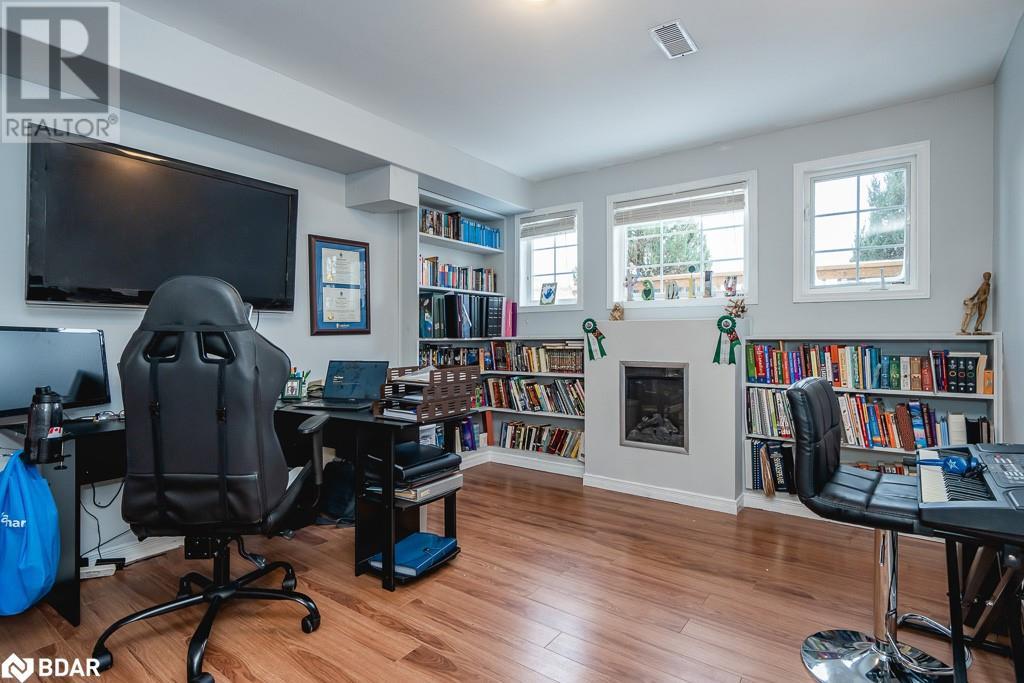 Listing 40364134 - Large Photo # 26