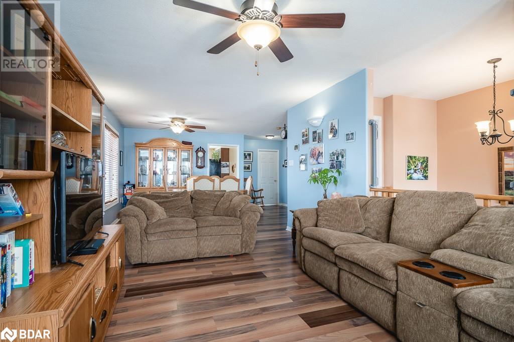 Listing 40364134 - Large Photo # 7