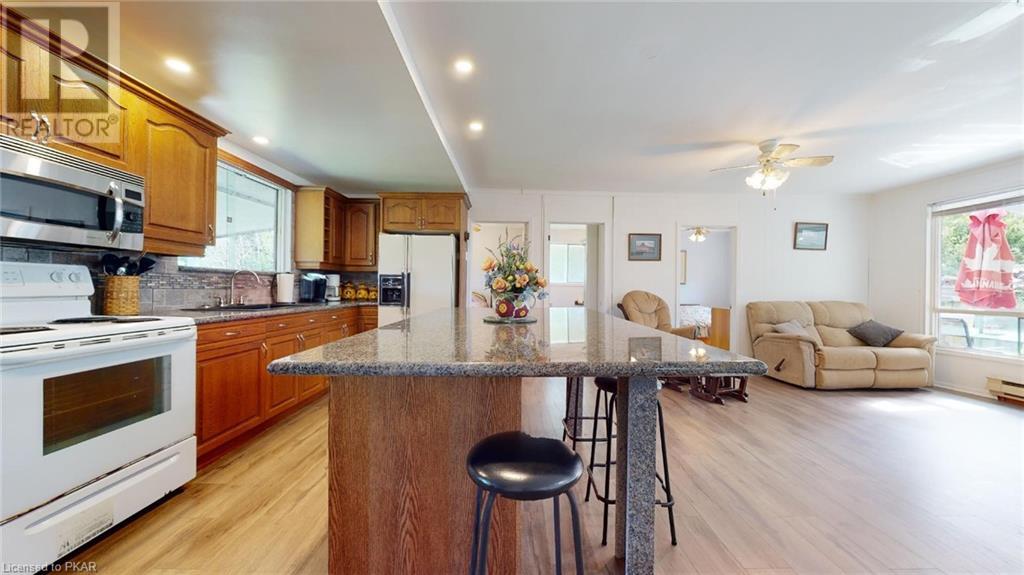 Listing 40364191 - Large Photo # 7