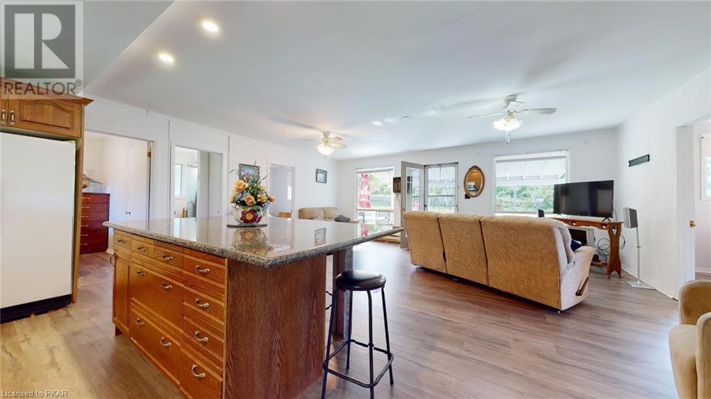 Listing 40364191 - Large Photo # 8