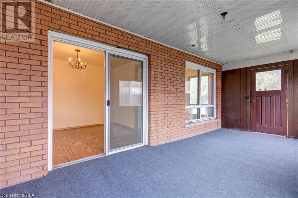 Listing 40364202 - Large Photo # 18
