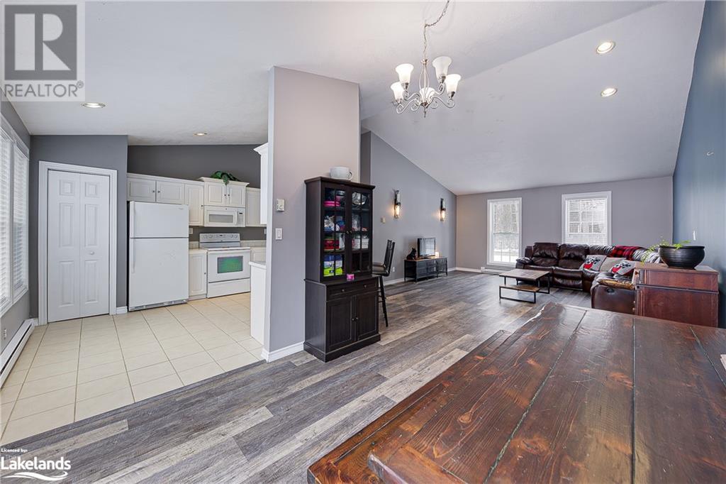 Listing 40364471 - Large Photo # 10