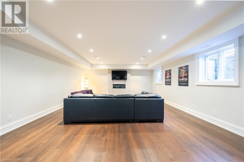 Listing 40364750 - Large Photo # 36