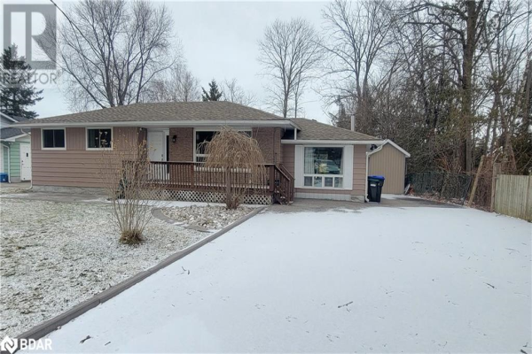 2231 DOUGLAS Avenue, Innisfil