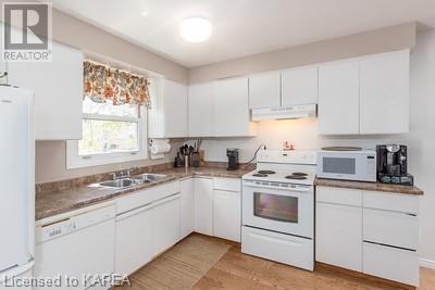 Listing 40364946 - Large Photo # 7