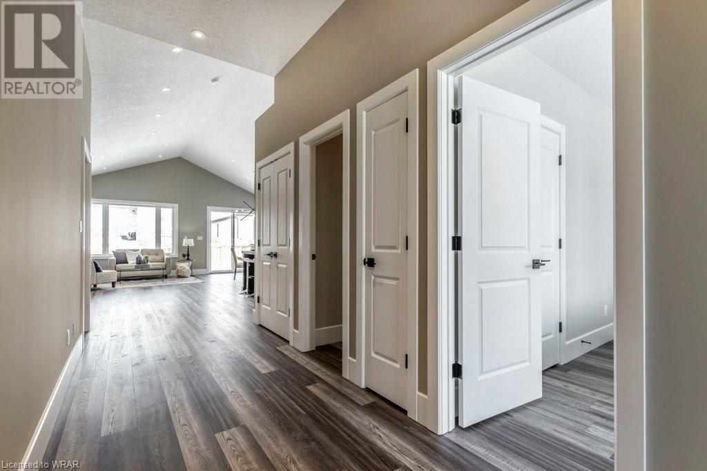 Listing 40365369 - Large Photo # 4
