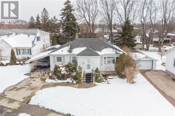 10 GRAMMAR Avenue, St. Catharines